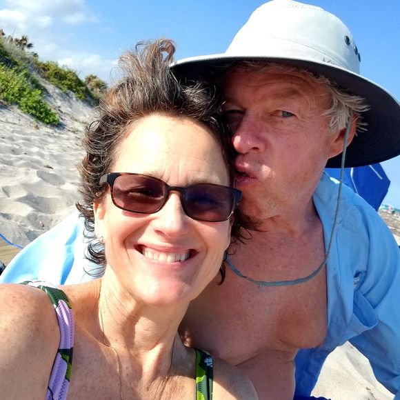 Meet your Posher, Moira - Picture 1 of 1